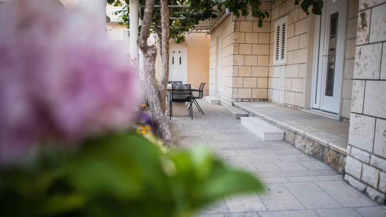 Serious Job Apartment Dubrovnik Exterior foto